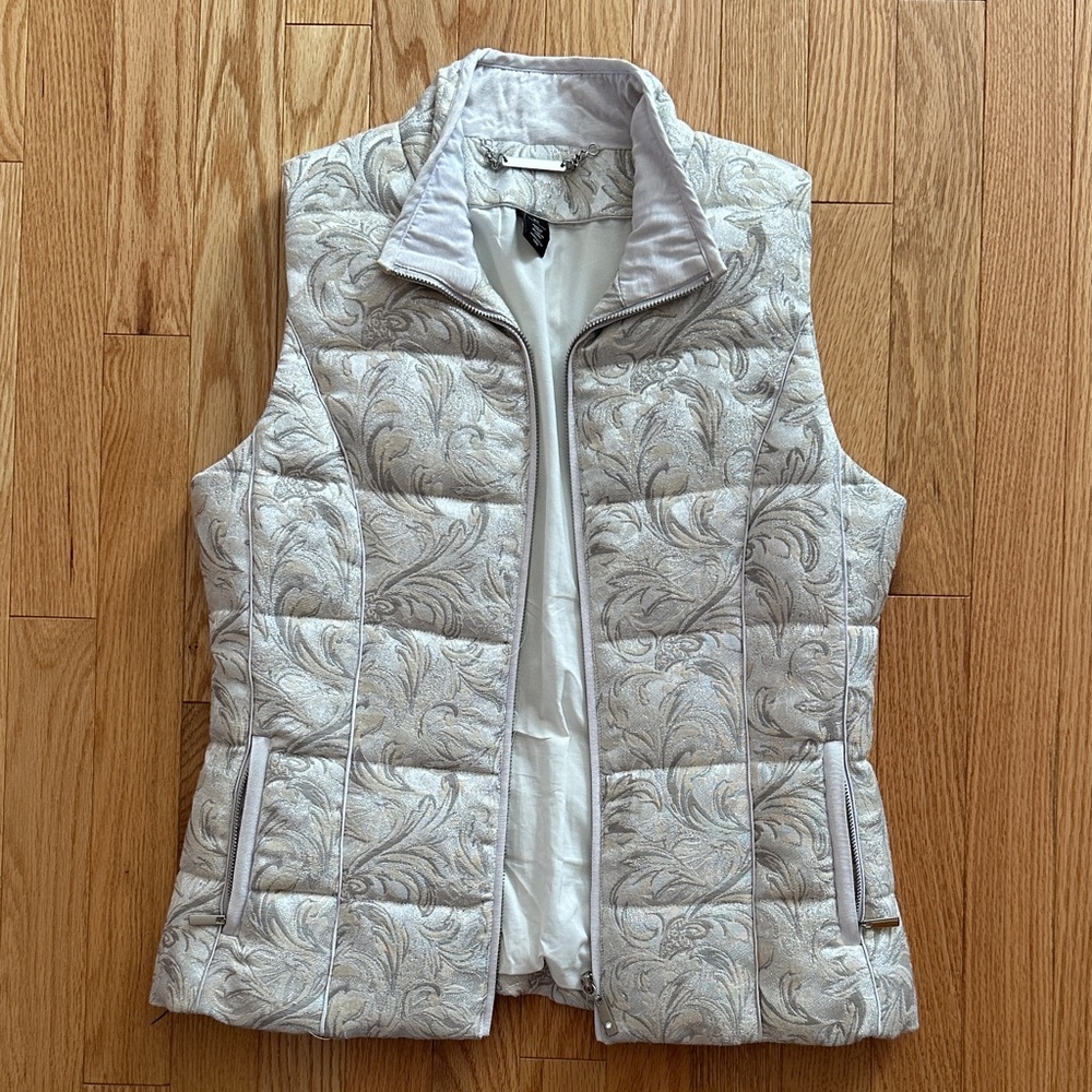 White House Black Market Patterned Quilted Vest